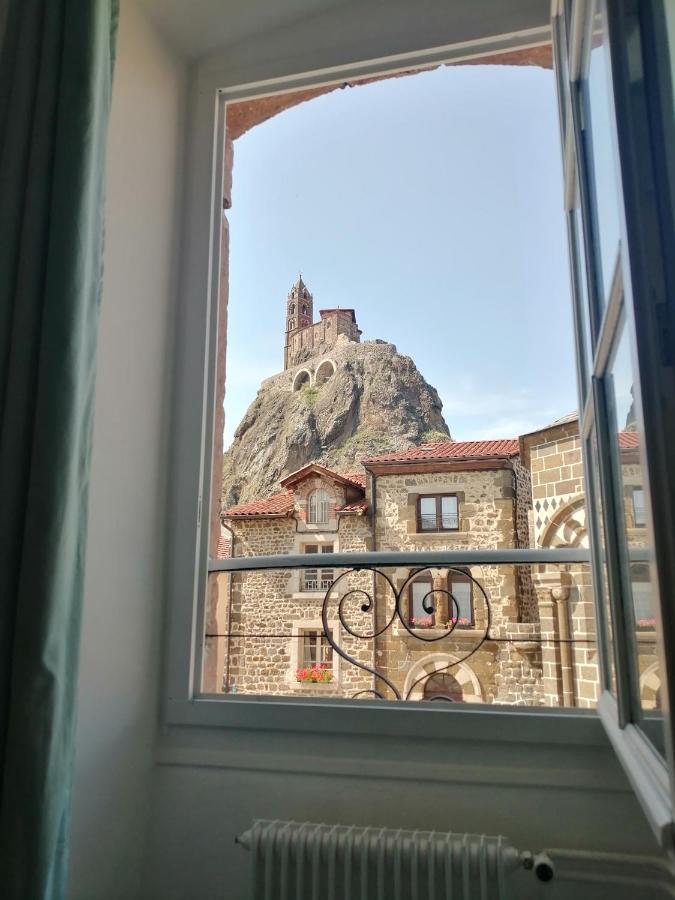 Au Bon Endroit Aiguilhe Exterior foto